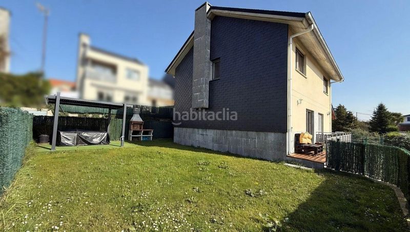 Foto adced756-1ca3-4a73-a104-7c469f4e2c8a. Casa pareada chalet pareado con vistas en cortiguera en Suances