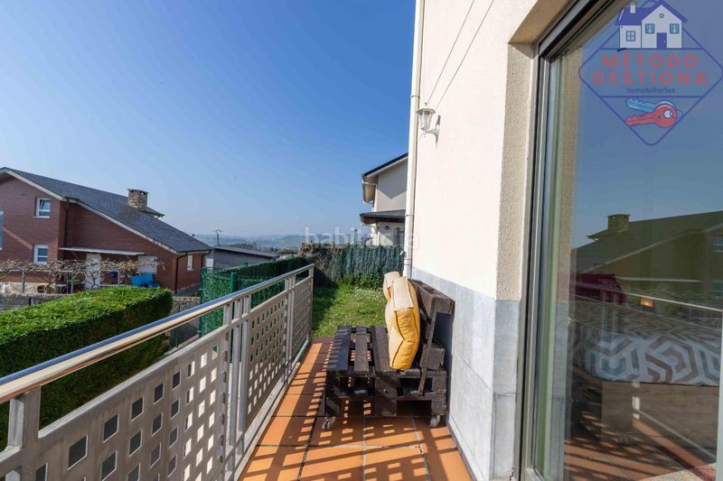 Foto e814fcaf-8102-43c4-93b7-16cdcf51bf24. Casa pareada chalet pareado con vistas en cortiguera en Suances