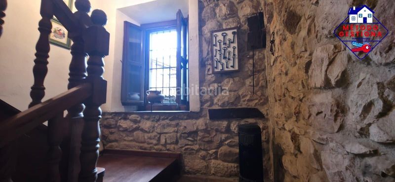 Foto bfc3927a-3a55-4811-a7b9-f04d4f7d056e. Casa amb aparcament a Cabuérniga