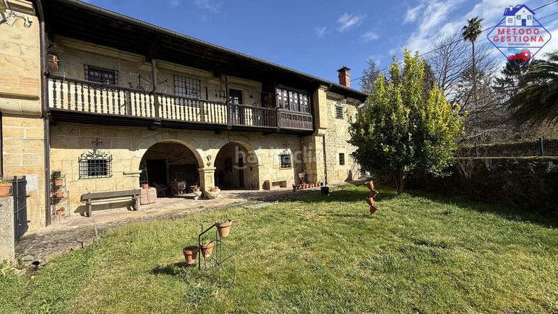 Foto f5369033-fa9f-4d63-8908-dc17c20d5d3e. Casa amb aparcament a Cabuérniga