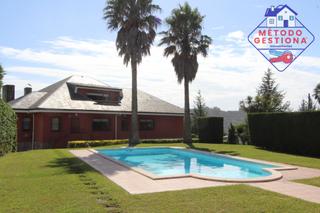 Chalet  Doctor fleming. Chalet independiente en camargo  exclusiva propiedad con piscina
