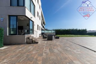 Planta baixa en Alisal - San Rom�n. Bajo para entrar a vivir, con terrazajard�n cerca del sardinero
