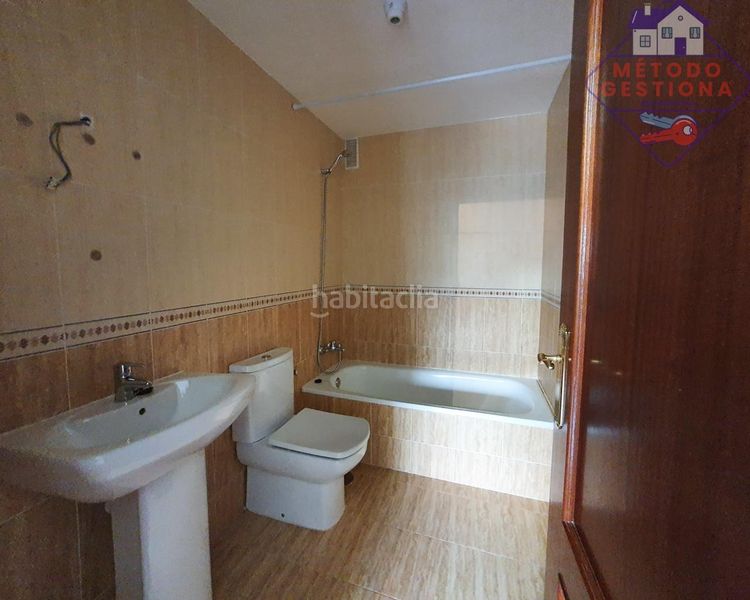 Foto 04c5d2ac-511a-46e4-b281-a86aad395cf9. Pis amb aparcament piscina a Entrambasaguas