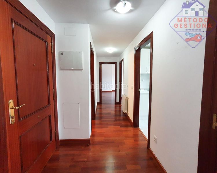 Foto 58021097-042a-46a7-a578-b05484afbb09. Pis amb aparcament piscina a Entrambasaguas