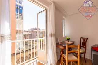 Apartamento en Centro - Ayuntamiento