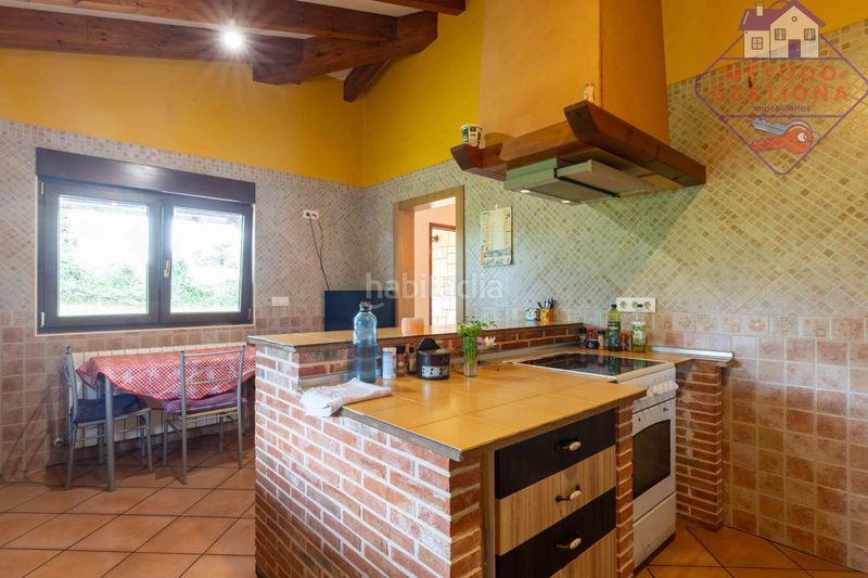 Foto 1bfff37c-0f91-42dd-acb1-82085f2f5d34. Xalet amb aparcament a Suances