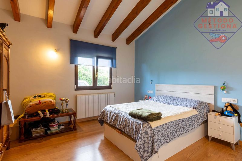 Foto 3c665ee6-beb2-4c19-a8de-5c50395ca9c0. Xalet amb aparcament a Suances