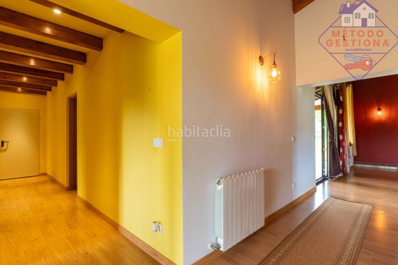 Foto 4b9ba854-99c7-413b-9950-71b3e55fb027. Xalet amb aparcament a Suances