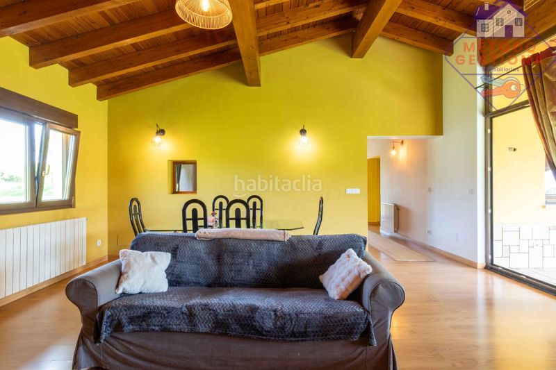 Foto 7e9f4bd5-faa1-4d00-8dec-69d00900187e. Xalet amb aparcament a Suances