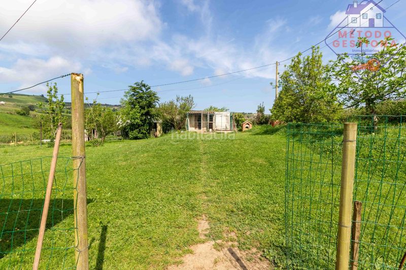 Foto 9bc80b38-f6a3-4ee7-b9c7-216b21b4df23. Xalet amb aparcament a Suances