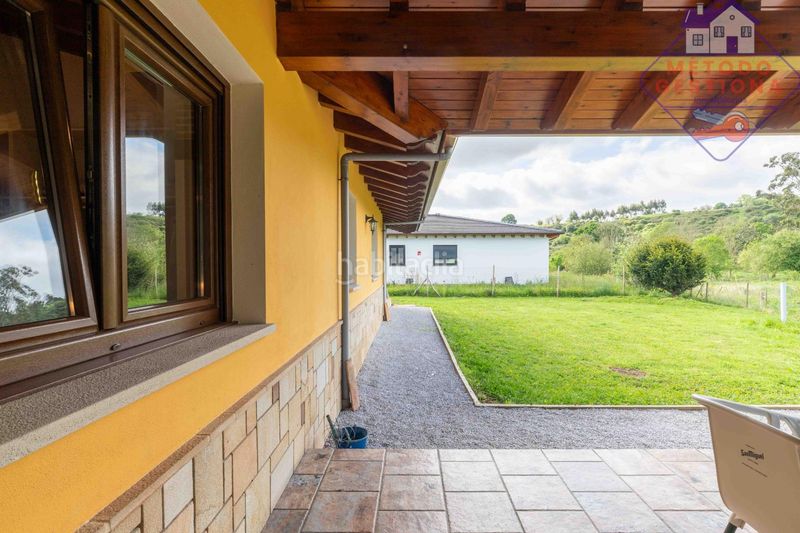 Foto a3fb4cb8-1cf0-4b89-9ce7-7c9ead40ec78. Xalet amb aparcament a Suances