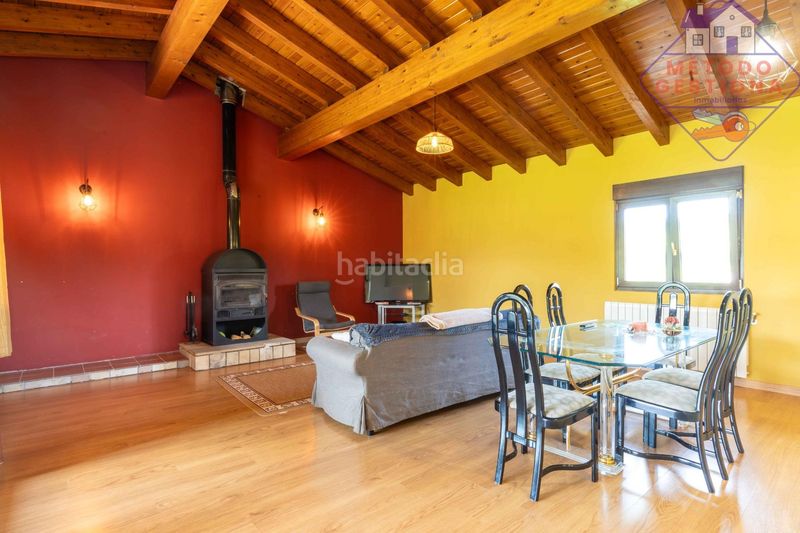 Foto a5250359-3791-437a-97a7-c0e1ca830b09. Xalet amb aparcament a Suances