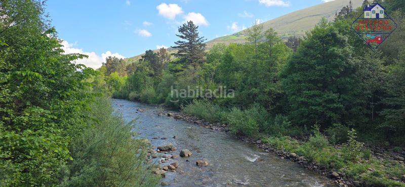 Foto bd151a82-f8de-4c9b-b06a-295d45b6682e. Casa amb aparcament a Cabuérniga