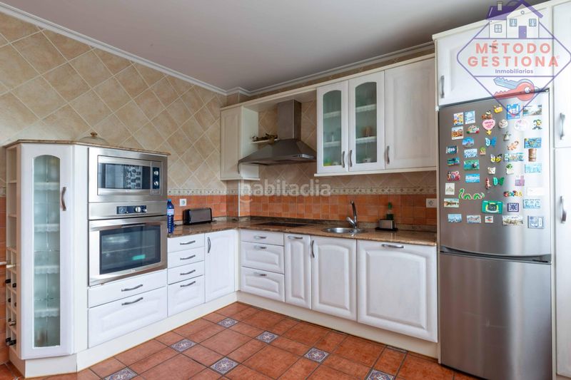 Foto bb34dd02-4583-4810-837a-f538c9205653. Casa amb calefacció aparcament a Alisal - San Román Santander