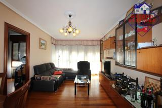 Appartement à Cartes. Piso en venta en santiago de cartes, cantabria  3 habitaciones,