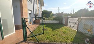 Planta baixa a Santillana del Mar. Buscas un bajo con jardín y terraza? no lo pienses y llámanos