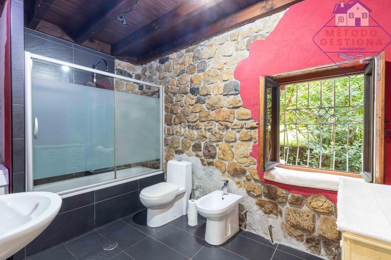 Foto ce45a301-4856-4ab7-b605-4e135a7f8aec. Casa amb aparcament a Puente Viesgo