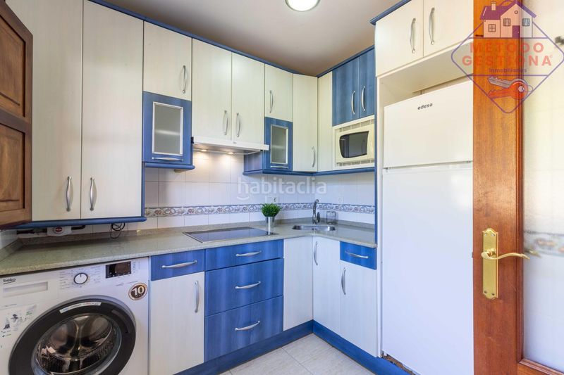 Foto bdd3e87f-029d-4da6-a8e0-bdfe53b56588. Casa adossada amb calefacció aparcament a Arce Piélagos