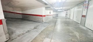 Parking voiture  Calle de josé posada herrera. Garaje cerrado en venta en torrelavega