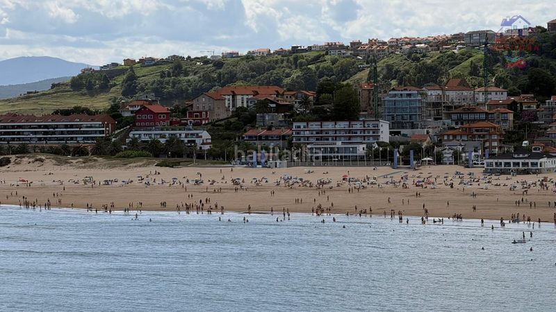 Foto f9a3f10e-be13-42b4-a922-79baaff10bc5. Pis amb calefacció aparcament a Suances