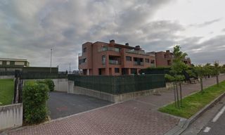 Aparcament cotxe a Calle Pellegrino Zuyer 3