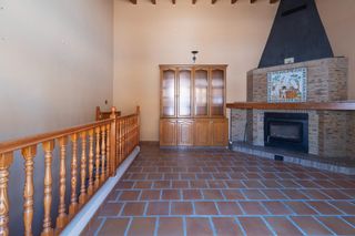 Casa  Major. Unifamiliar en el centro de aldaia de 5 habitaciones, 3 baños, g