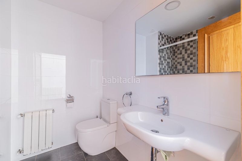 Foto 0d2422e6-2fbe-496a-9ecd-5d75347da67a. Casa amb calefacció a Aldaia