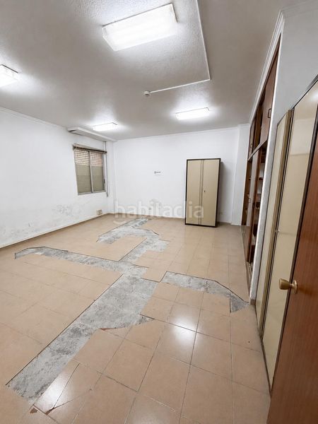 Foto 2a8d5dd6-d53a-4f2d-8025-45676a322a9a. Local comercial a Vall d´Uixó (la)