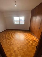 Appartement à Avenida rosalía castro 197. Venta precioso piso perillo-oleiros