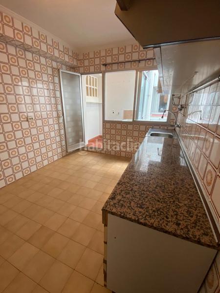 Foto 30bb912f-7883-45fd-96c4-ab73cd821ece. Àtic a avenida rosalía castro 197 a Perillo Oleiros