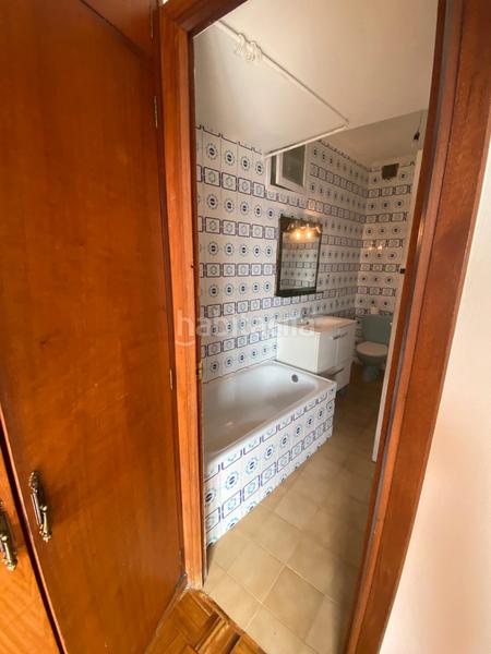 Foto b4fc5261-44de-4169-9452-b7c85abcdc82. Àtic a avenida rosalía castro 197 a Perillo Oleiros