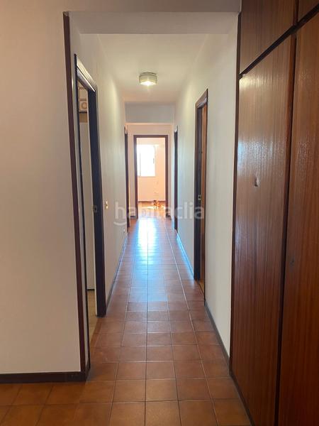 Foto f7f8c3ca-d3ef-48f3-95c6-bb61fe294d4a. Àtic a avenida rosalía castro 197 a Perillo Oleiros