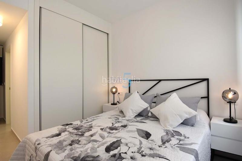 Foto 50c4793c-95ef-4663-a533-9642f6cda46a. Àtic amb piscina a San Miguel de Salinas