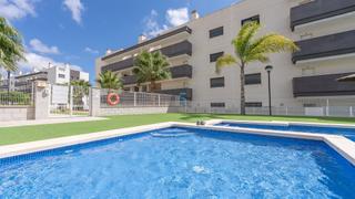 Appartement  Calle bohemios. Este impresionante ático de dos dormitorios totalmente amueblado