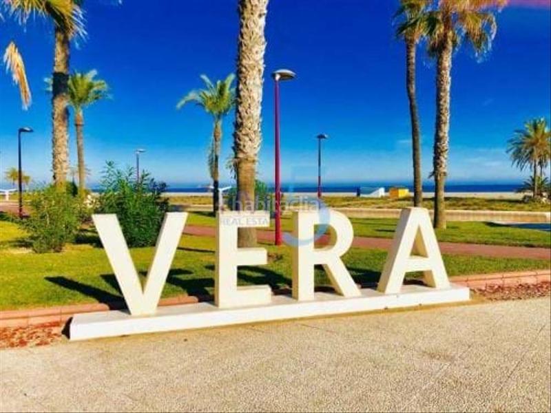 Foto 4d11fb9e-5549-4518-a3bf-e6c7a5cbd349. Casa amb aparcament a Las Salinas Vera