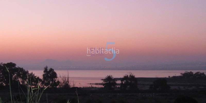 Foto cef00959-6160-43b9-a5fc-c311265d6bbf. Àtic amb piscina a El Raso Guardamar del Segura