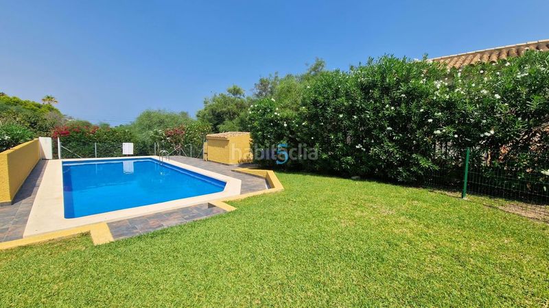 Foto 149011d8-7d05-4cd4-ad06-bdabf111bcef. Casa adossada amb calefacció aparcament piscina a Orihuela