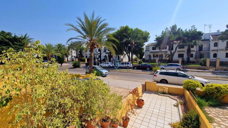 Foto ee0c8028-e35a-4900-bf11-288e2e69f0c8. Casa adossada amb calefacció aparcament piscina a Orihuela