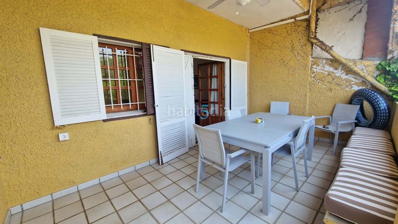 Foto f43c9219-86f7-4300-aee1-5497e492a03d. Casa adossada amb calefacció aparcament piscina a Orihuela