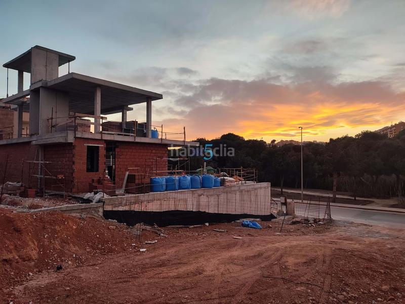 Foto 605eb159-fab8-43d7-b7f6-f4f57859ac36. Casa en Campoamor Orihuela