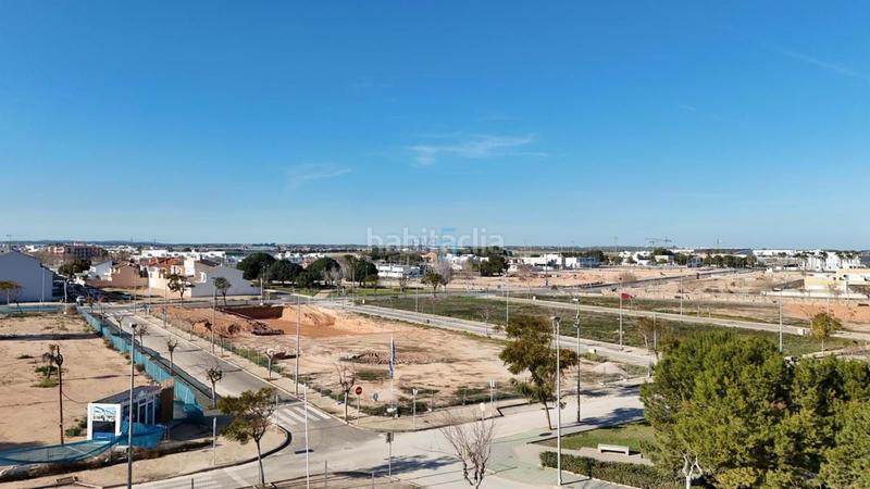 Foto b31e56e8-0fa4-46ae-ade8-aaffb48ec501. Flat with pool in Pilar de la Horadada ciudad Pilar de la Horadada