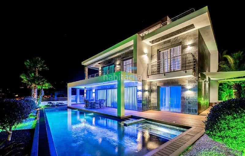 Foto c516a089-9f5a-423c-bfe0-7cc4834a6907. Maison dans Benicolada - Las Adelfas Calp