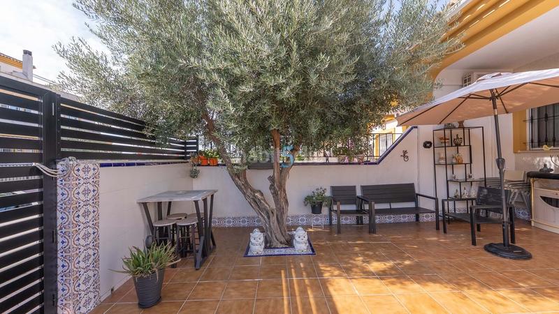 Foto 37b37ee2-2e0b-470b-8a86-2380e7a79441. Casa adossada amb calefacció piscina a Daya Nueva