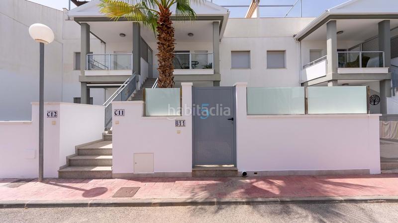 Foto 3130b8a7-cc90-468d-8464-916669599af0. Pis amb piscina a La Florida Orihuela