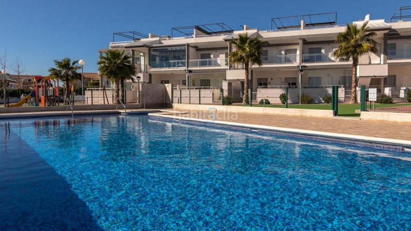 Foto 39590efd-e18b-40b9-89cc-9620552066ca. Pis amb piscina a La Florida Orihuela