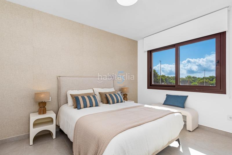 Foto 32ac3ab4-3c4f-42e4-adf0-21d37ea8806a. Casa a Mil Palmeras Pilar de la Horadada