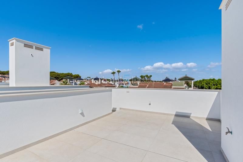 Foto 1e8b2481-4cb8-4b51-bd85-5f708dd11142. Maison dans Mil Palmeras Pilar de la Horadada