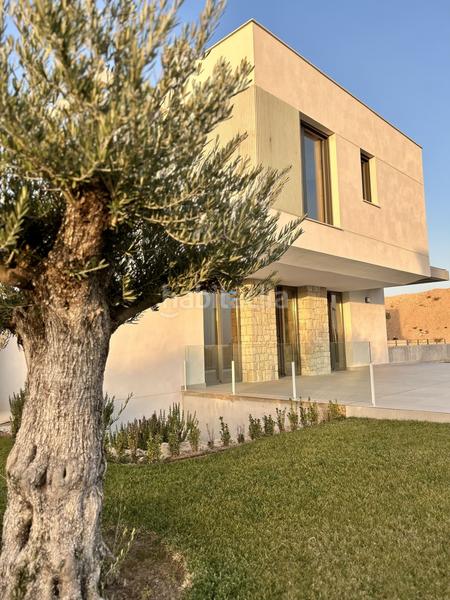 Foto 5377ae2e-b20d-4632-bc38-1ab38d20d219. Casa amb aparcament a Golf Bahía Finestrat