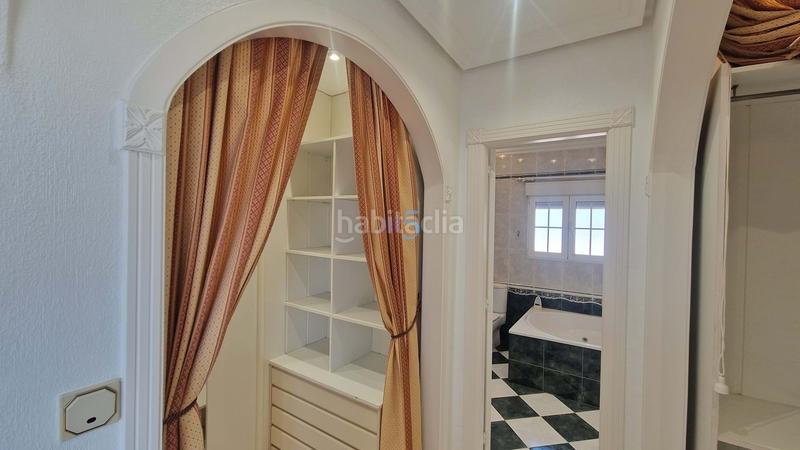 Foto 57c4c054-91ae-4615-9d61-1470a3436d9c. Haus mit heizung pool in Zona Carrefour - Urbanizaciones Torrevieja