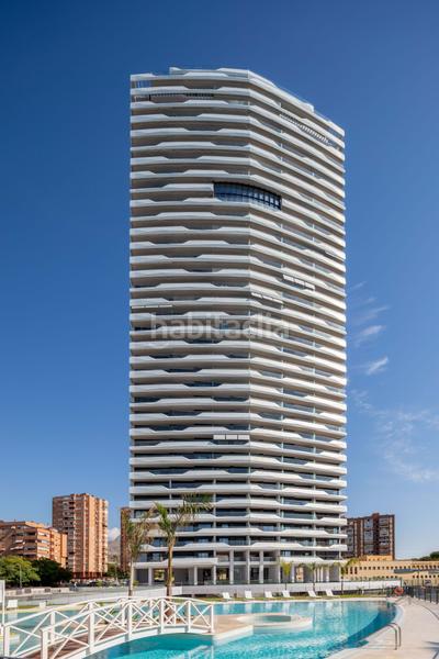 Foto 8485b63f-68d6-49e1-a173-e6622143a674. Piso en Playa Poniente Benidorm